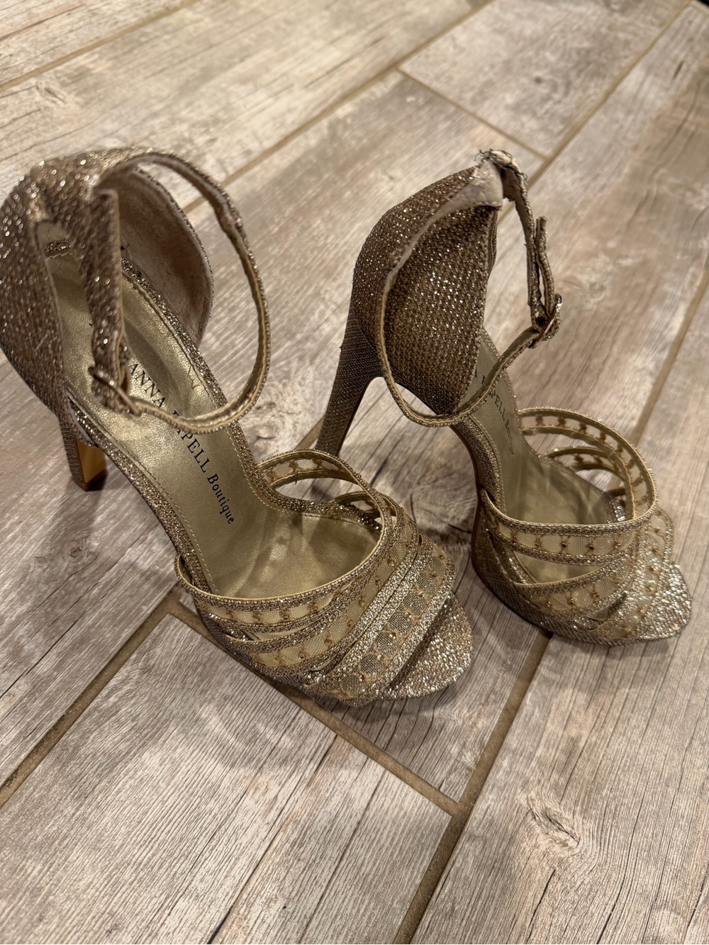 Gold glitter heels